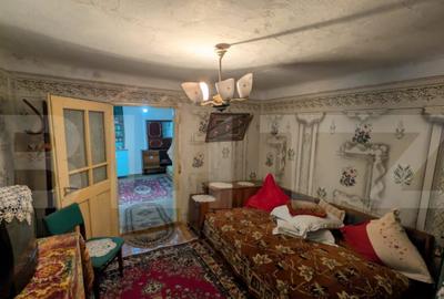 Casă cu 3 camere cu Teren 2540 Mp în Central - 6