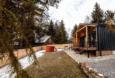 Casă cu 4 camere în Izvoru Mureșului - 1