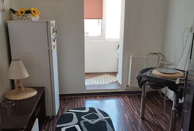 Apartament cu 2 camere decomandat în Central - 2