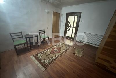 Casa de vanzare 3 camere 110 mpu teren liber 198 mp si garaj Fagaras - 8