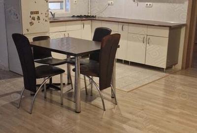 Apartament cu 3 camere decomandat în Hipodrom 3 - 4