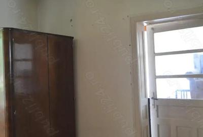 Bran-Casa de locuit cu 3 camere si teren - 2