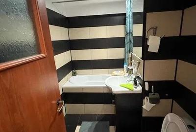 Apartament de vanzare 3 camere zona INEL I - 5