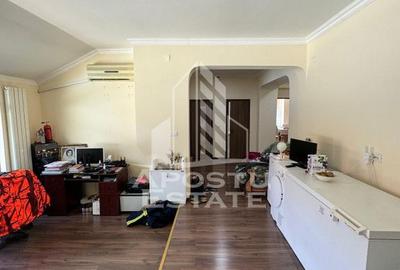 Casă cu 5 camere cu Canalizare în Diniaș - 6