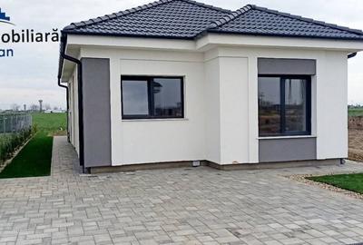 Casă cu 4 camere decomandat cu Teren 300 Mp în Odoreu - 9