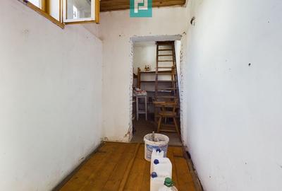 Casă cu 4 camere cu Teren 1184 Mp în Central - 11