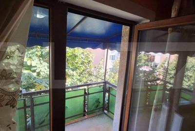Apartament 2 camere , cu 2 balcoane si pivnita , zona Micro 17 - 8