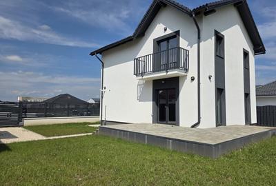 Casa individuala P+E, teren 450mp, Izvor, Tarlungeni - 1