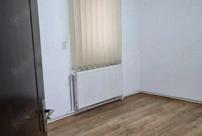 Apartament 3 camere de inchiriat in Tei - 1