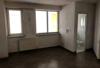 Spatiu Birou 18 mp Bartolomeu - 1