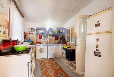 Casu?a frumoasa la ?ara cu toate condi?iile necesare - 7