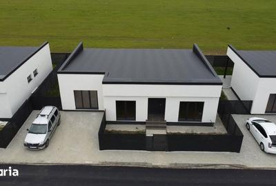 Casă cu 4 camere cu Teren 330 Mp în Tărlungeni