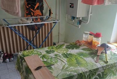 Casă cu 3 camere cu Teren 1960 Mp în Central - 9