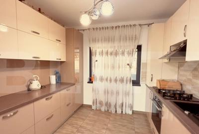 Casa de vanzare cu 4 camere, 120 mp, zona lacul Rediu - 12