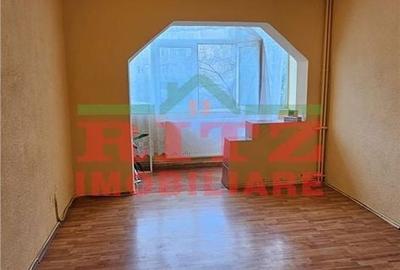 Apartament cu 3 camere decomandat în Central - 10