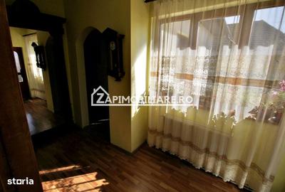 Casă cu 3 camere cu Canalizare în Central - 5