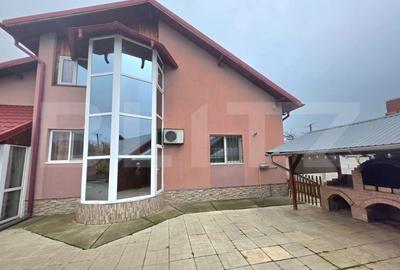 Casa parter 145 mp + teren 1.749 mp, strada Mircea Voda - 2