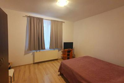 Apartament cu 2 camere decomandat în Central - 3