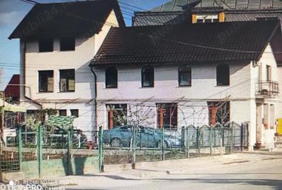 Casă cu 5 camere în Central - 7