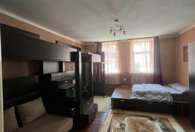 Casă individuală cu 5 camere cu Teren 212 Mp în Brașovul Vechi