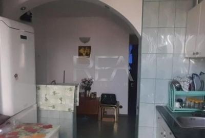 Apartament cu 3 camere decomandat, mobilat în Drumul Taberei - 7