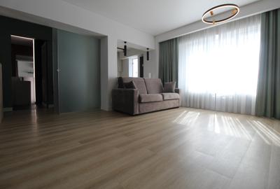 Piata Alba Iulia - Bd. Burebista - bloc mixt - studio complet renovat - 3