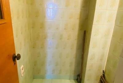 Apartament cu 3 camere decomandat în Dacia