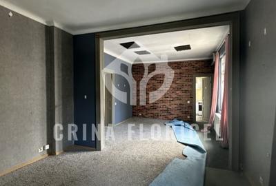 Casă individuală cu 10 camere cu Canalizare în Capitale - 10