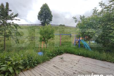 Casă cu 7 camere cu Piscina în Central - 11