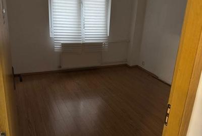 Apartament cu 4 camere în Tudor Vladimirescu - 4