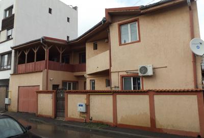Casă cu 6 camere cu Teren 250 Mp în Antiaeriană - 6