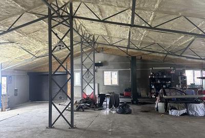 Spațiu comercial, de 400 mp, în Central - 9