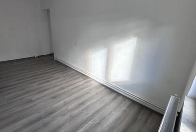 Casă cu 3 camere în Central - 1