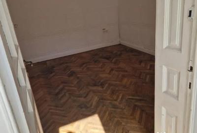 Casă cu 4 camere în Central - 7