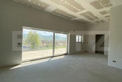 Casă cu 4 camere cu Teren 700 Mp în Central - 6