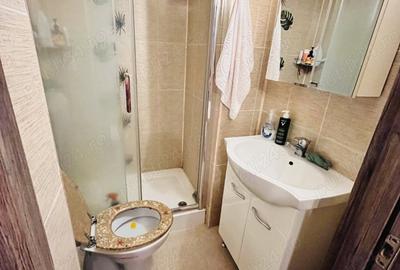 Apartament cu 2 camere semidecomandat în Gara de Nord