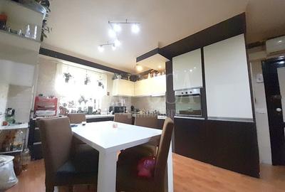 Apartament cu 3 camere semidecomandat în Rogerius - 5