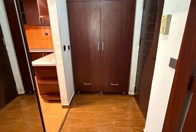 Apartament cu 3 camere semidecomandat, mobilat în Vatra Luminoasă - 9