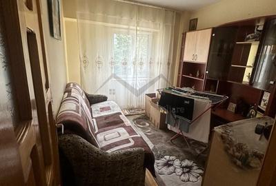 Apartament cu 3 camere decomandat în Păcurari - 2