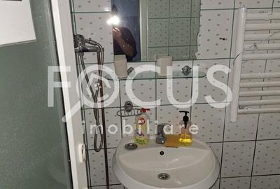 Spațiu comercial, de 160 mp, în Central - 11