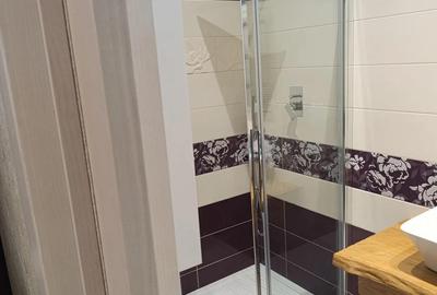 Casă cu 4 camere în Târgu Neamț - 3