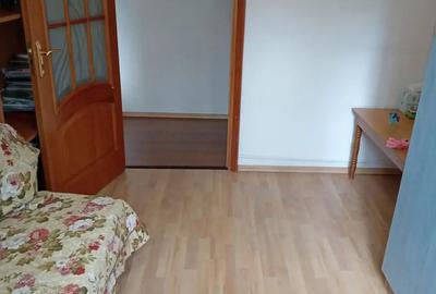 Vand apartament 3 camere semidecomandat 67 mp. - 9