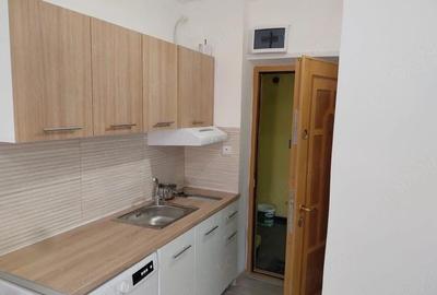 Garsonieră nedecomandată în Central - 1