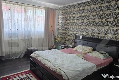 Casă cu 5 camere cu Teren 2800 Mp în Central - 9