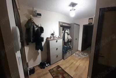 Vand apartament 3 camere, et 1 Unirii Sud - 6