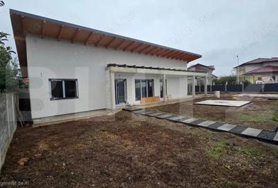 Casă cu 3 camere cu Teren 600 Mp în Central