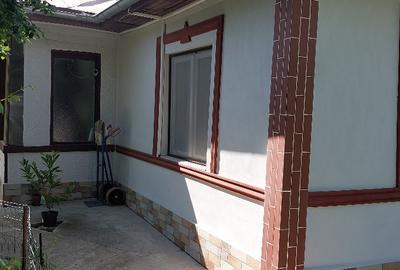 Casă cu 2 camere cu Teren 1600 Mp în Central - 16