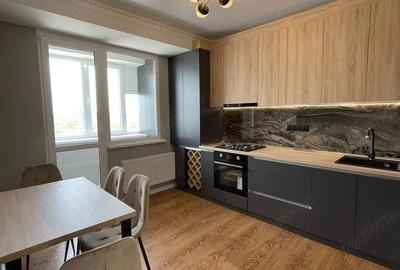 Garsonieră în P-ța Victoriei