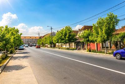 Spațiu comercial, de 900 mp, în Central - 1