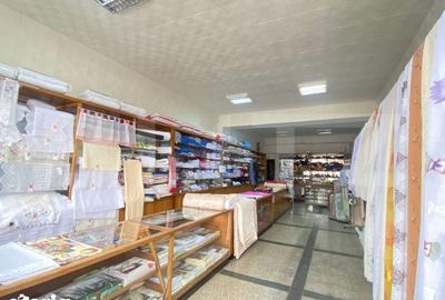 Spațiu comercial, de 60 mp, în Central - 1